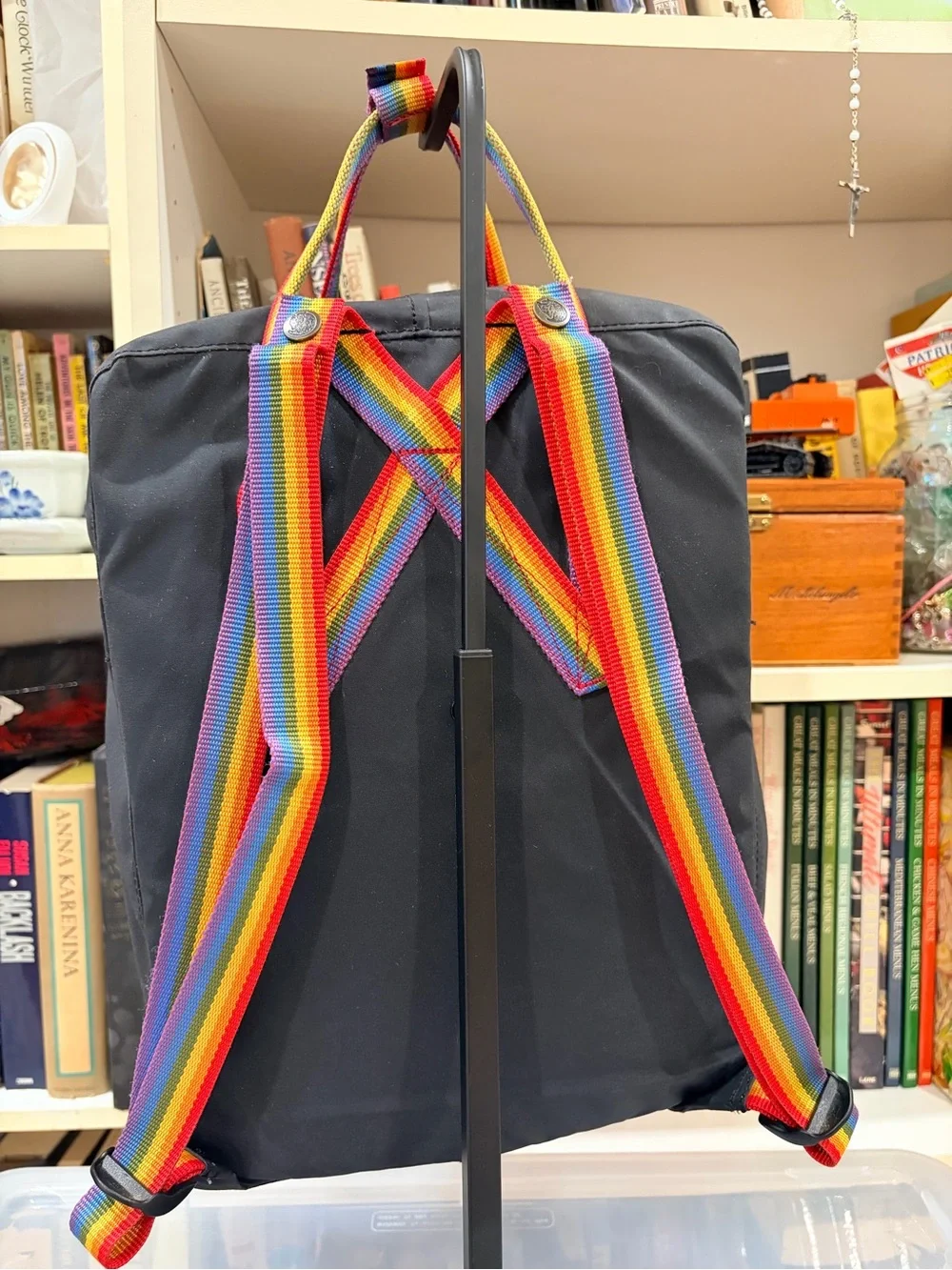 Kånken Classic Backpack - Black with Rainbow Straps